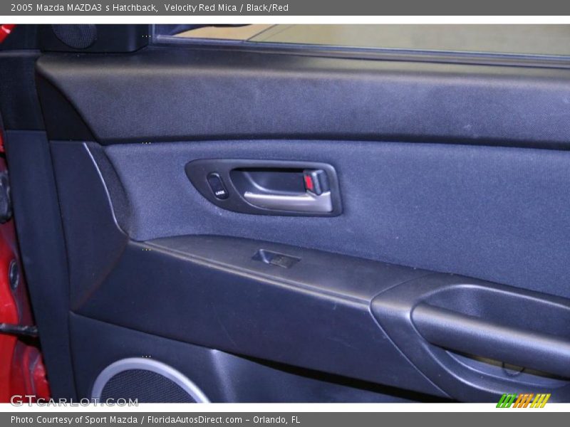 Velocity Red Mica / Black/Red 2005 Mazda MAZDA3 s Hatchback