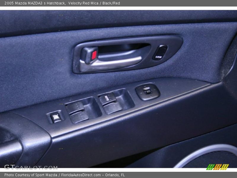 Velocity Red Mica / Black/Red 2005 Mazda MAZDA3 s Hatchback