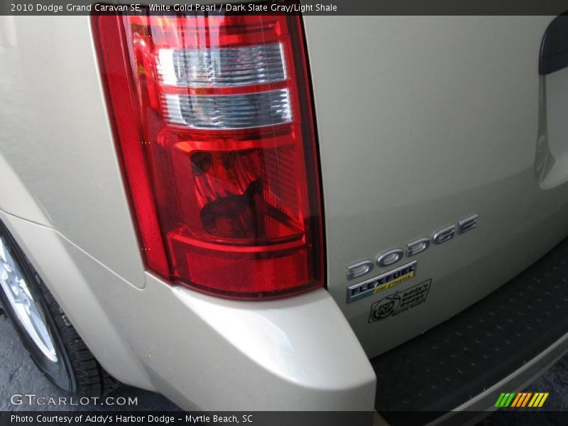 White Gold Pearl / Dark Slate Gray/Light Shale 2010 Dodge Grand Caravan SE