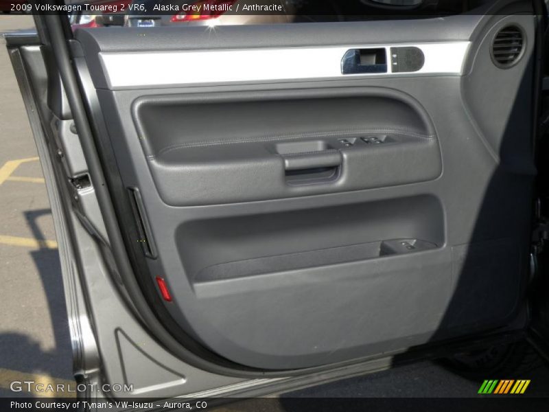 Alaska Grey Metallic / Anthracite 2009 Volkswagen Touareg 2 VR6