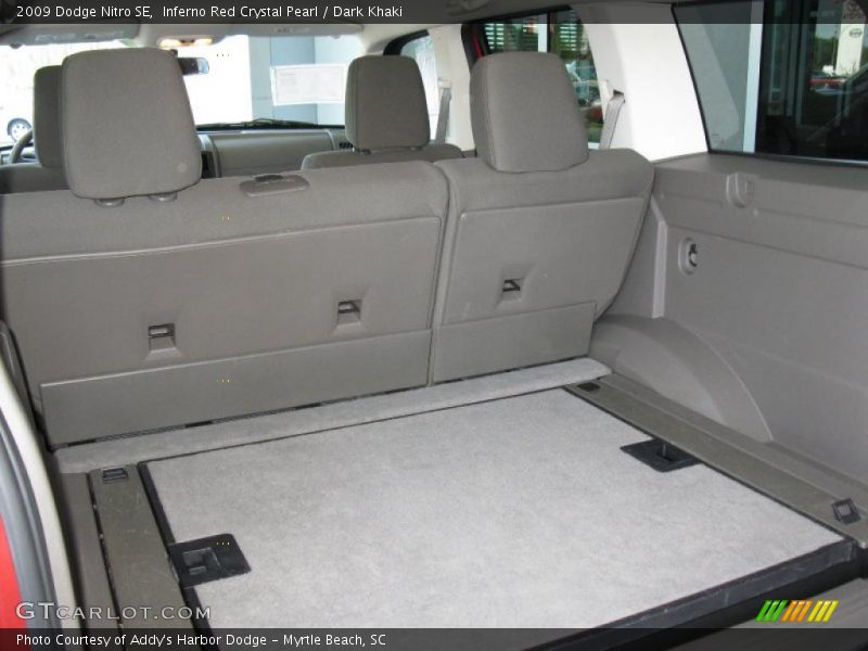 Inferno Red Crystal Pearl / Dark Khaki 2009 Dodge Nitro SE