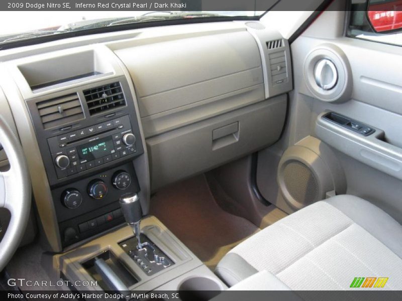 Inferno Red Crystal Pearl / Dark Khaki 2009 Dodge Nitro SE