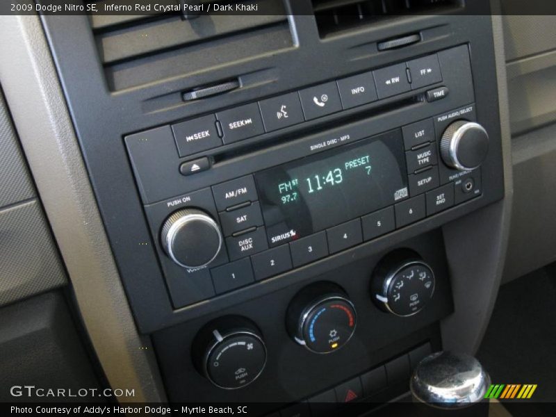 Inferno Red Crystal Pearl / Dark Khaki 2009 Dodge Nitro SE