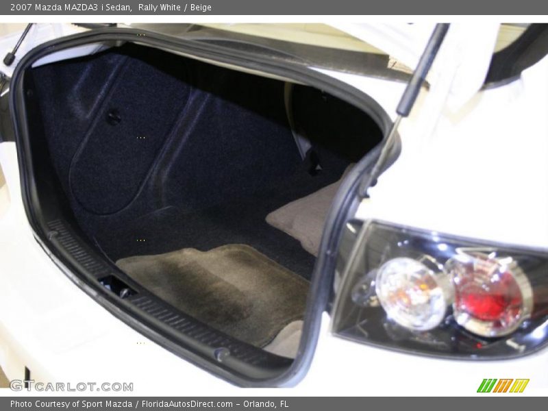 Rally White / Beige 2007 Mazda MAZDA3 i Sedan