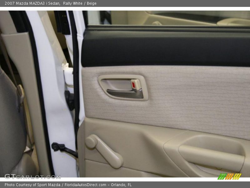 Rally White / Beige 2007 Mazda MAZDA3 i Sedan