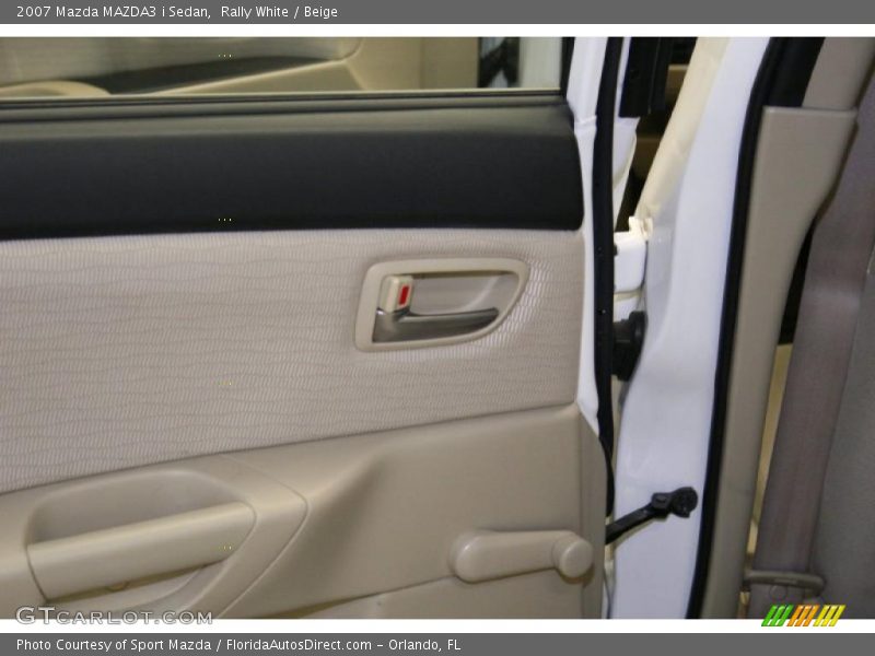 Rally White / Beige 2007 Mazda MAZDA3 i Sedan