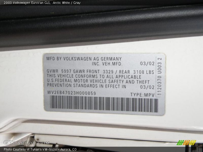 Arctic White / Gray 2003 Volkswagen EuroVan GLS