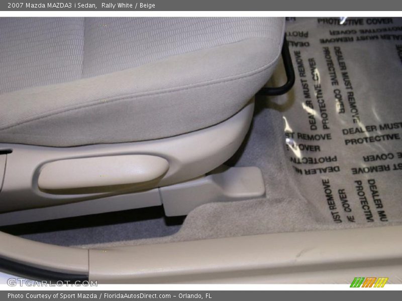 Rally White / Beige 2007 Mazda MAZDA3 i Sedan