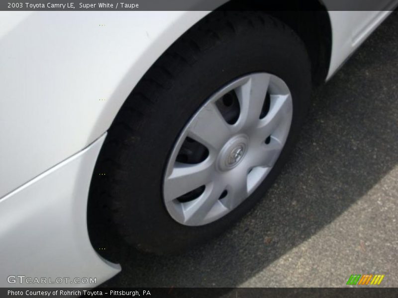 Super White / Taupe 2003 Toyota Camry LE