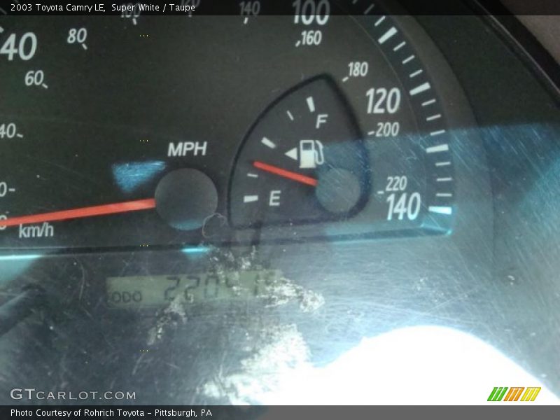 Super White / Taupe 2003 Toyota Camry LE