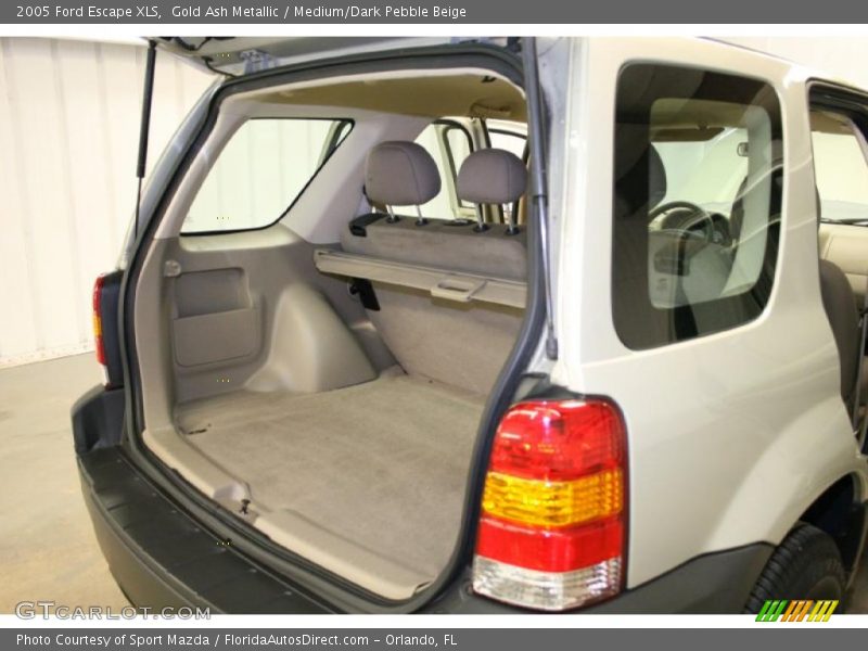 Gold Ash Metallic / Medium/Dark Pebble Beige 2005 Ford Escape XLS