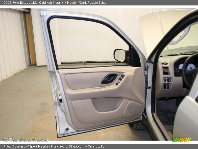 Gold Ash Metallic / Medium/Dark Pebble Beige 2005 Ford Escape XLS