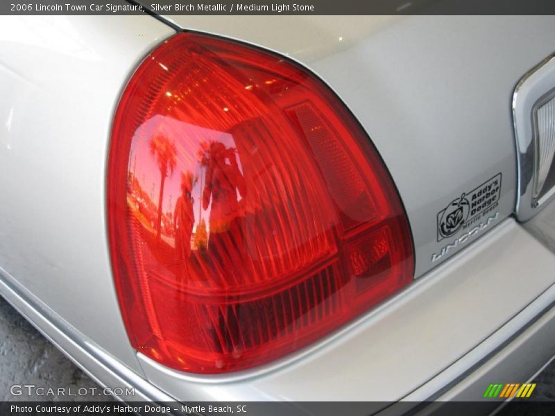 Silver Birch Metallic / Medium Light Stone 2006 Lincoln Town Car Signature