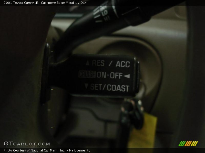 Cashmere Beige Metallic / Oak 2001 Toyota Camry LE