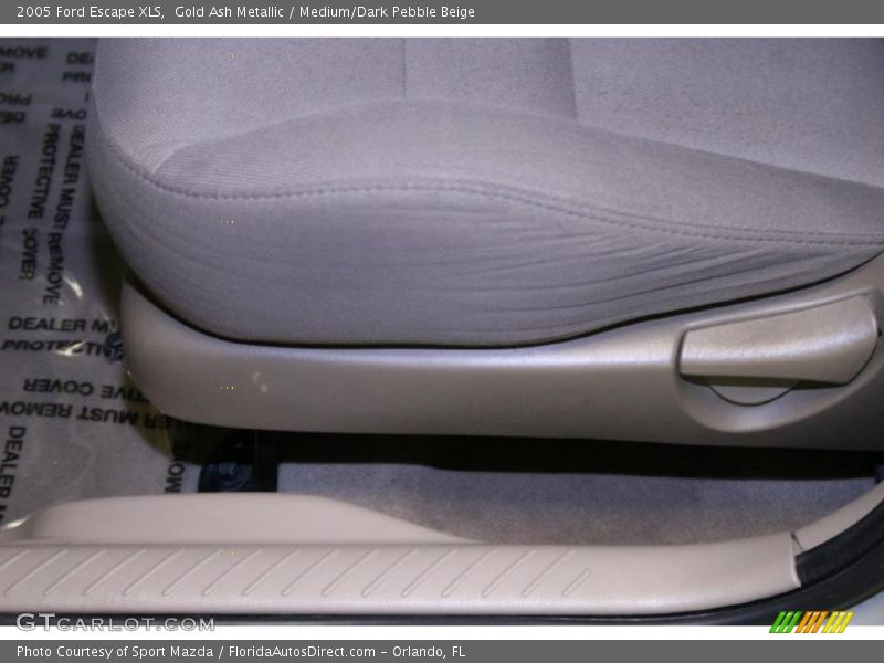 Gold Ash Metallic / Medium/Dark Pebble Beige 2005 Ford Escape XLS