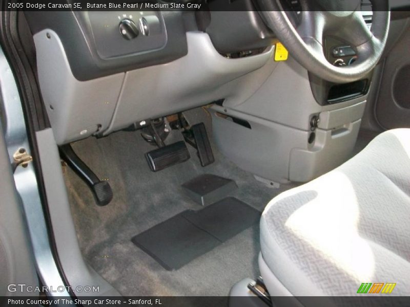Butane Blue Pearl / Medium Slate Gray 2005 Dodge Caravan SE