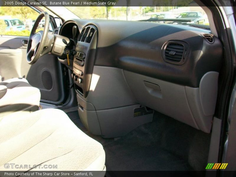 Butane Blue Pearl / Medium Slate Gray 2005 Dodge Caravan SE