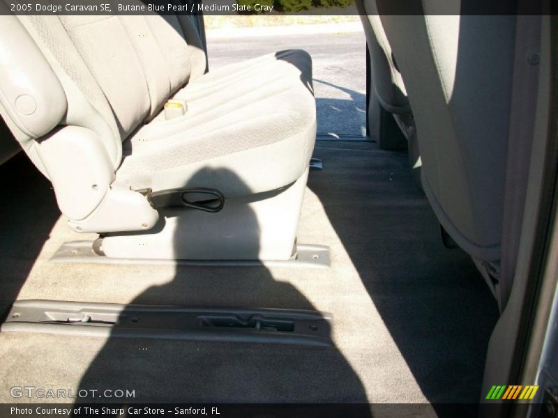 Butane Blue Pearl / Medium Slate Gray 2005 Dodge Caravan SE