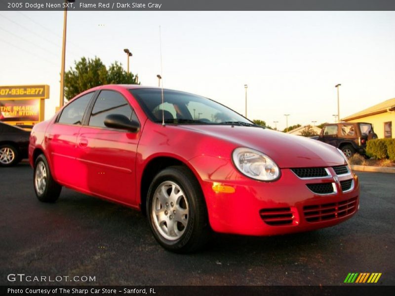 Flame Red / Dark Slate Gray 2005 Dodge Neon SXT