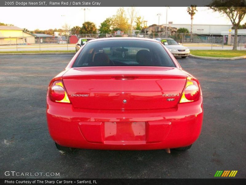 Flame Red / Dark Slate Gray 2005 Dodge Neon SXT