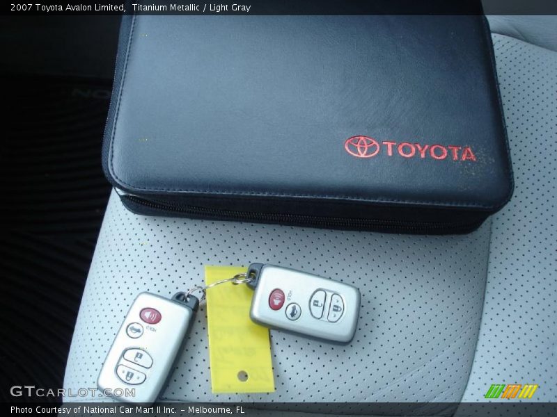Titanium Metallic / Light Gray 2007 Toyota Avalon Limited