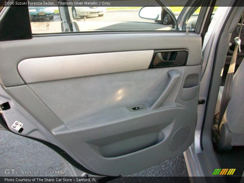 Titanuim Silver Metallic / Grey 2006 Suzuki Forenza Sedan