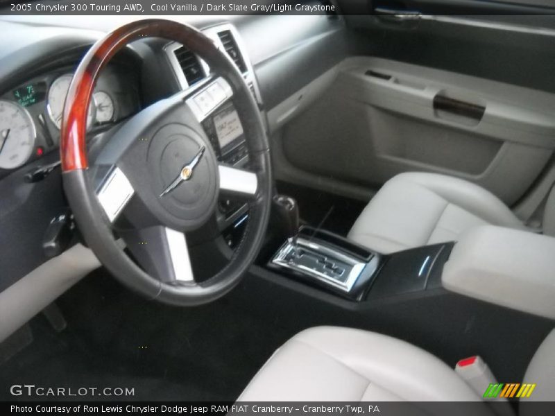 Cool Vanilla / Dark Slate Gray/Light Graystone 2005 Chrysler 300 Touring AWD