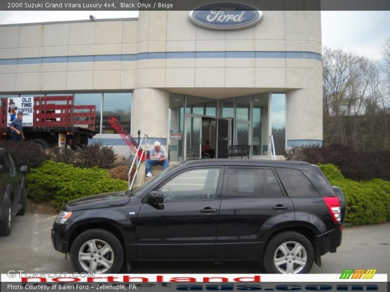 Black Onyx / Beige 2006 Suzuki Grand Vitara Luxury 4x4