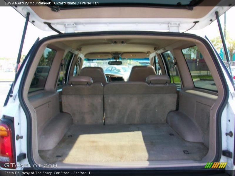 Oxford White / Prairie Tan 1999 Mercury Mountaineer