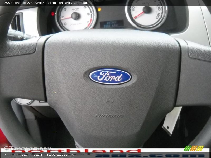 Vermillion Red / Charcoal Black 2008 Ford Focus SE Sedan