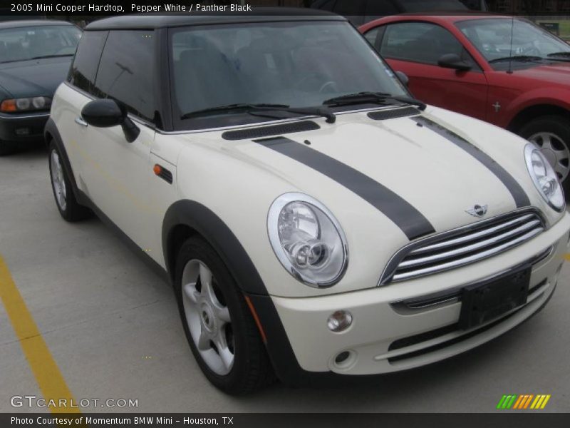 Pepper White / Panther Black 2005 Mini Cooper Hardtop