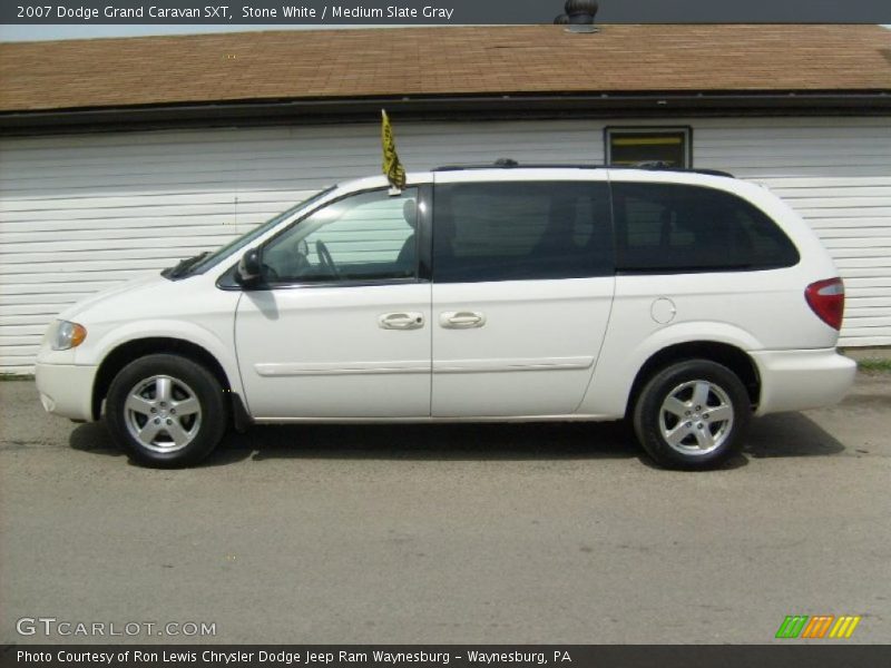 Stone White / Medium Slate Gray 2007 Dodge Grand Caravan SXT