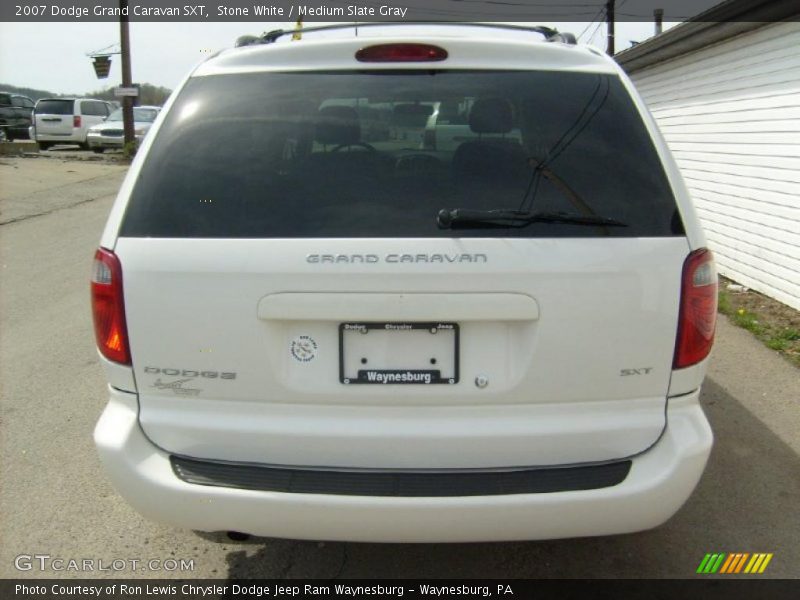 Stone White / Medium Slate Gray 2007 Dodge Grand Caravan SXT