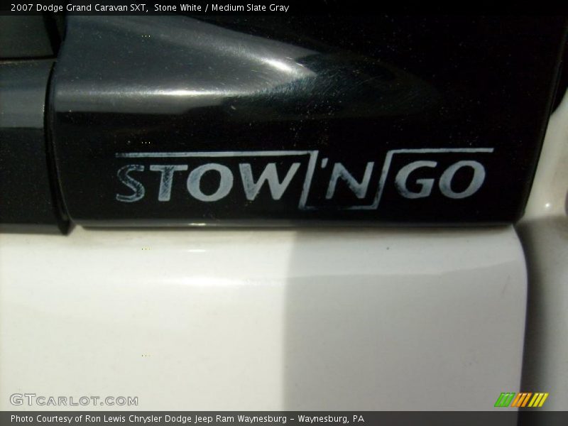 Stone White / Medium Slate Gray 2007 Dodge Grand Caravan SXT
