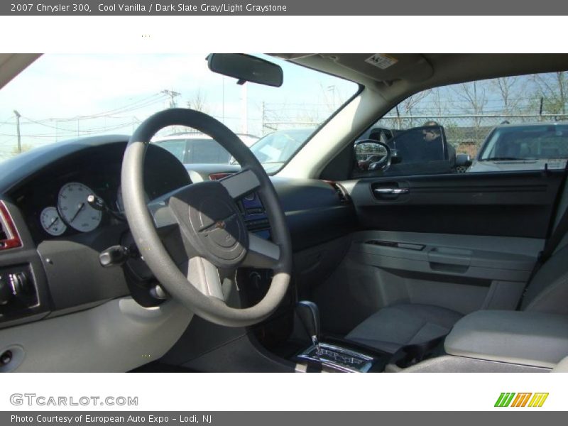 Cool Vanilla / Dark Slate Gray/Light Graystone 2007 Chrysler 300