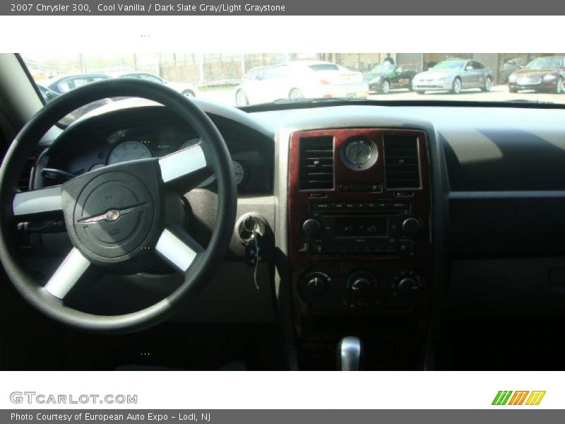Cool Vanilla / Dark Slate Gray/Light Graystone 2007 Chrysler 300