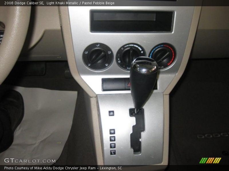 Light Khaki Metallic / Pastel Pebble Beige 2008 Dodge Caliber SE