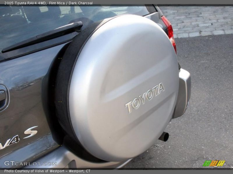 Flint Mica / Dark Charcoal 2005 Toyota RAV4 4WD