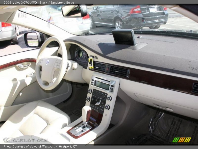 Black / Sandstone Beige 2008 Volvo XC70 AWD