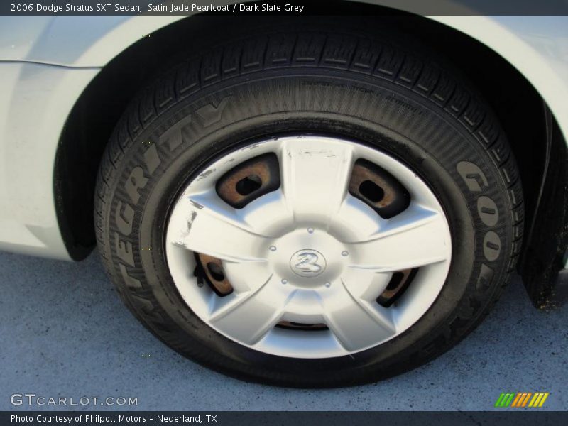 Satin Jade Pearlcoat / Dark Slate Grey 2006 Dodge Stratus SXT Sedan