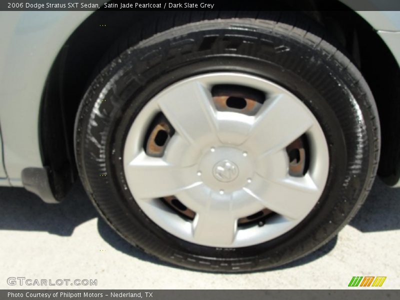 Satin Jade Pearlcoat / Dark Slate Grey 2006 Dodge Stratus SXT Sedan