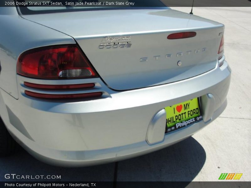 Satin Jade Pearlcoat / Dark Slate Grey 2006 Dodge Stratus SXT Sedan