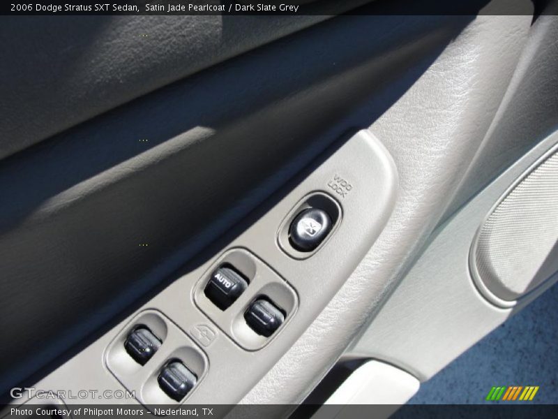 Satin Jade Pearlcoat / Dark Slate Grey 2006 Dodge Stratus SXT Sedan