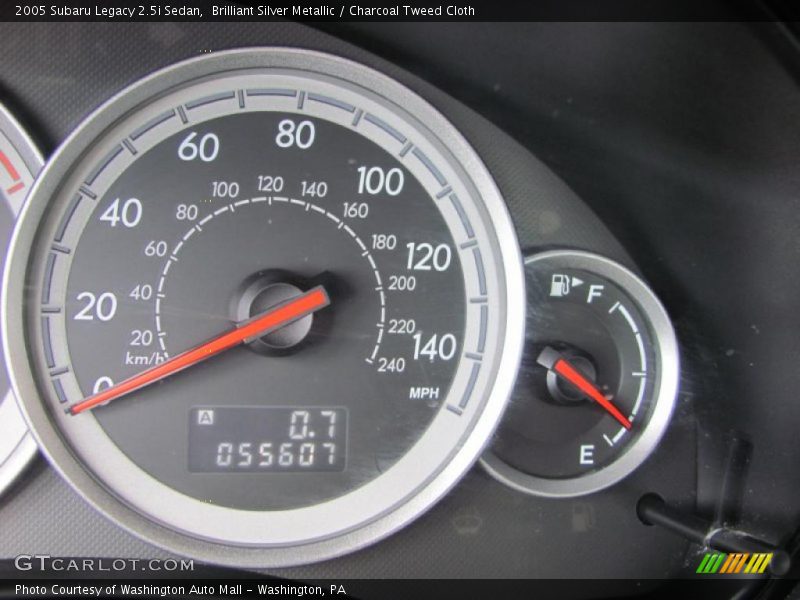 Brilliant Silver Metallic / Charcoal Tweed Cloth 2005 Subaru Legacy 2.5i Sedan