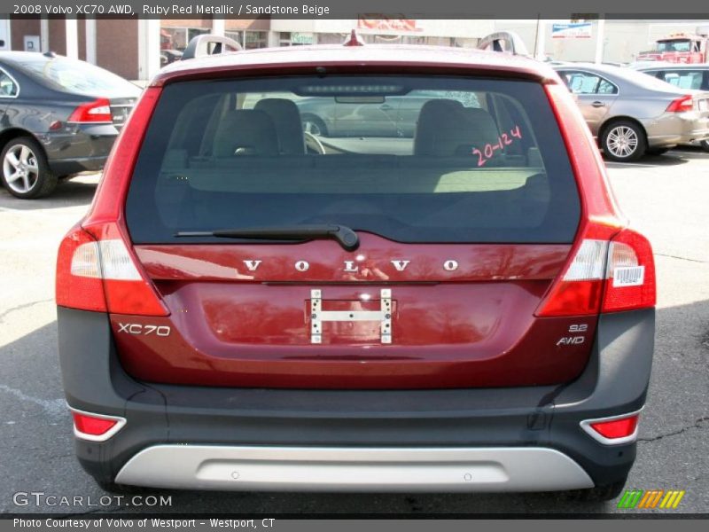 Ruby Red Metallic / Sandstone Beige 2008 Volvo XC70 AWD