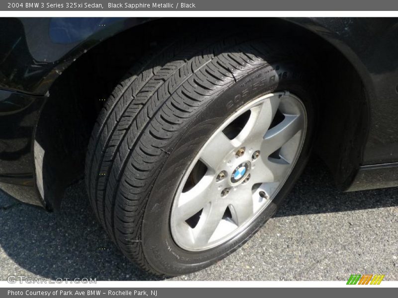 Black Sapphire Metallic / Black 2004 BMW 3 Series 325xi Sedan