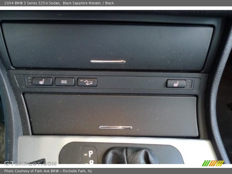 Black Sapphire Metallic / Black 2004 BMW 3 Series 325xi Sedan