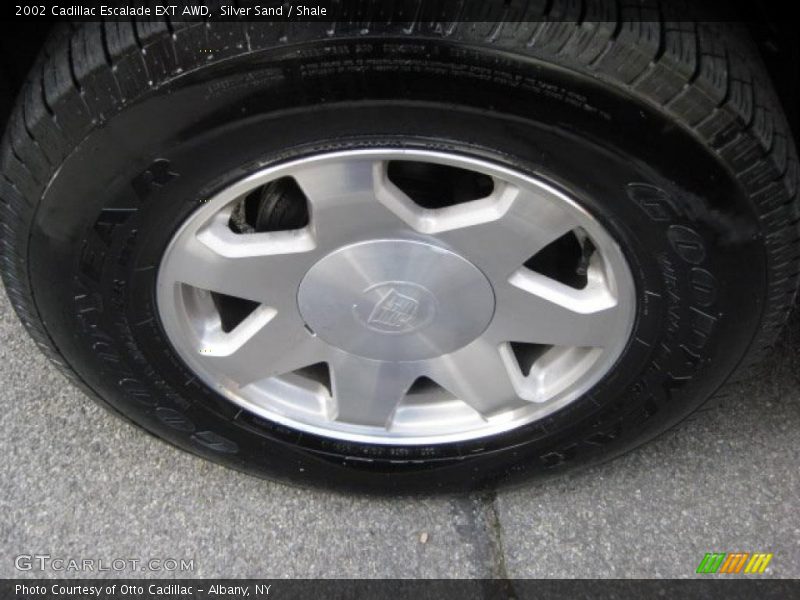 Silver Sand / Shale 2002 Cadillac Escalade EXT AWD
