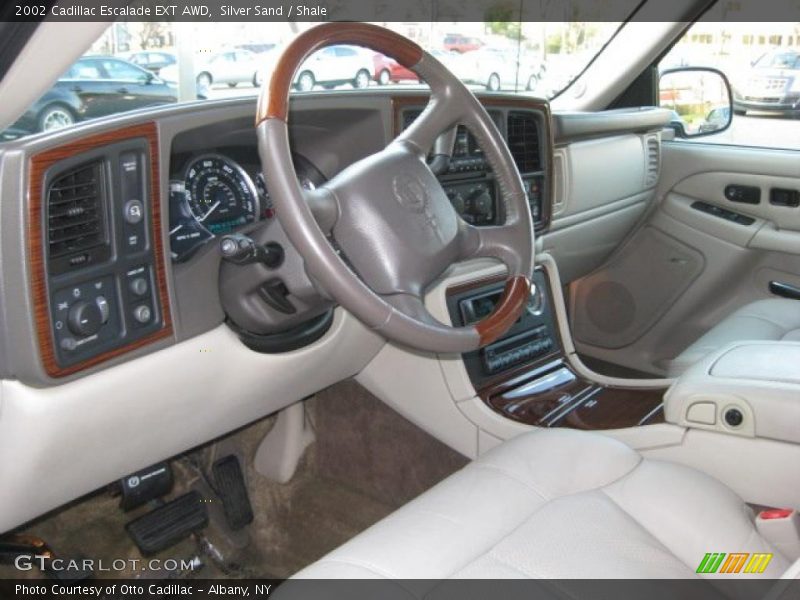 Silver Sand / Shale 2002 Cadillac Escalade EXT AWD