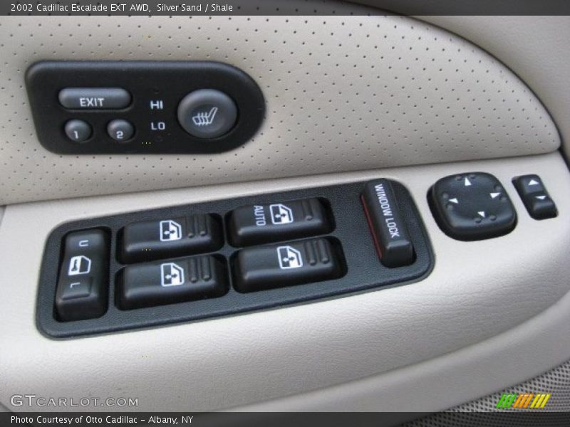 Silver Sand / Shale 2002 Cadillac Escalade EXT AWD
